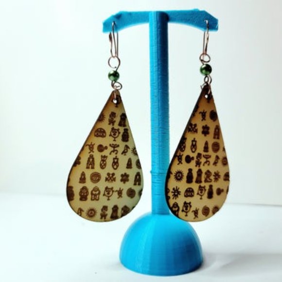 Custom Wood Taino Drawing Patterns Statement Trendy Earrings NWOT handmade - Picture 6 of 6